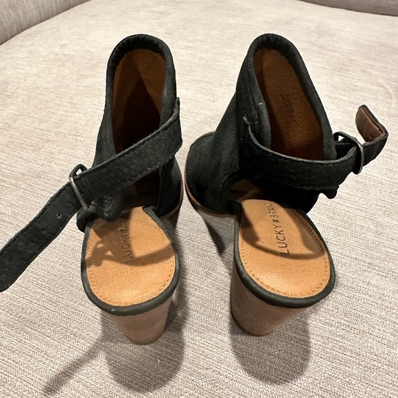 Lucky Brand Heels - Picture 4 of 7